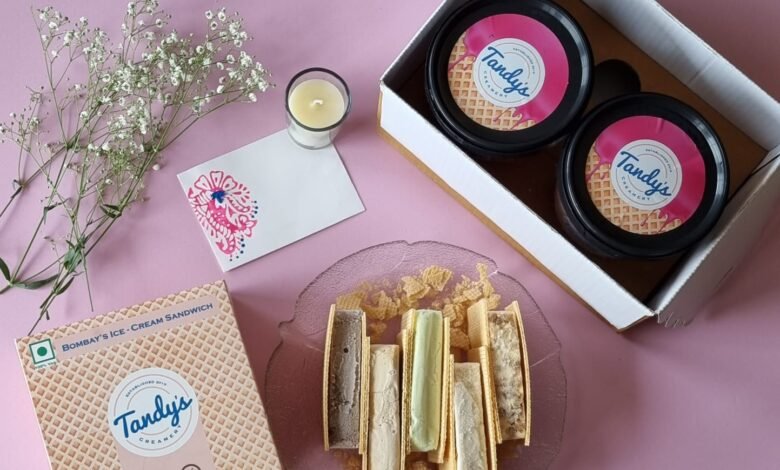 How 2 Young Entrepreneurs started an Ice – Cream Sandwich brand Tandy`s Creamery which is now the talk of the town!